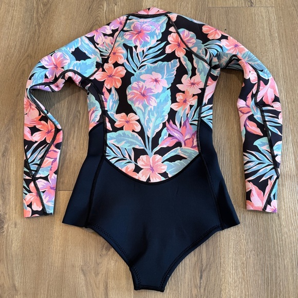 NWT BILLABONG Women's 2/2 Salty Dayz Spring Suit Size‎ X-Small US 2 - Picture 8 of 10